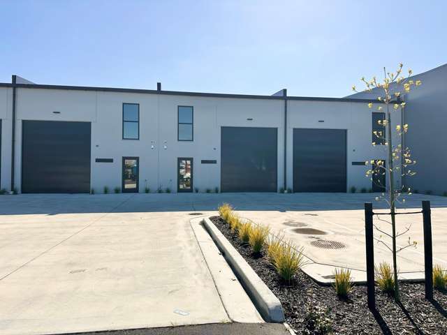 3/5 Kairua Lane Wigram_2