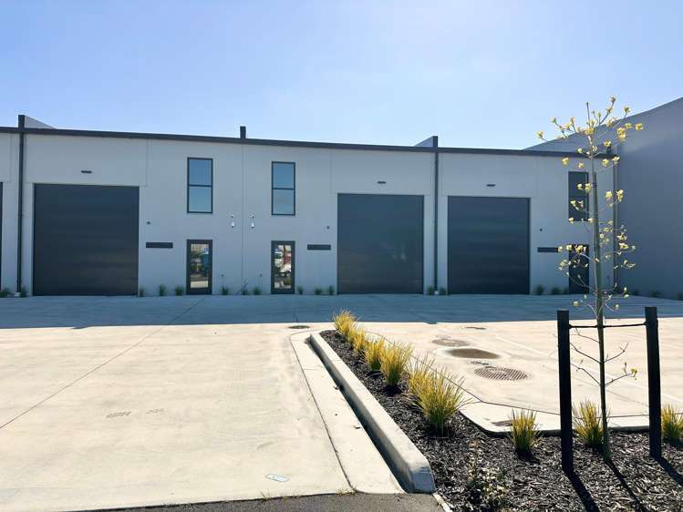 3/5 Kairua Lane Wigram_2