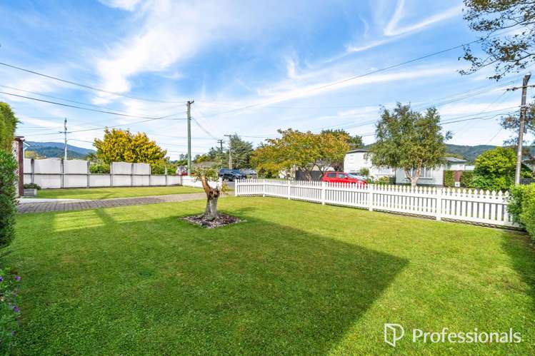 4 Miles Crescent Wainuiomata_2