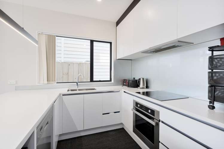 54C Chilcott Road Henderson_6