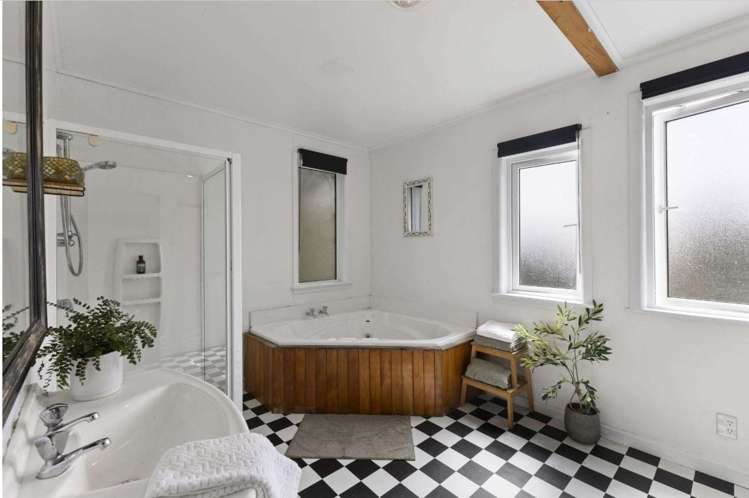 230 Upper Harbour Drive Greenhithe_14