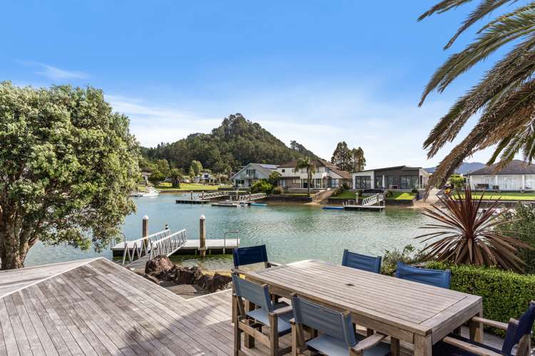 105b Motu Capri Pauanui_11