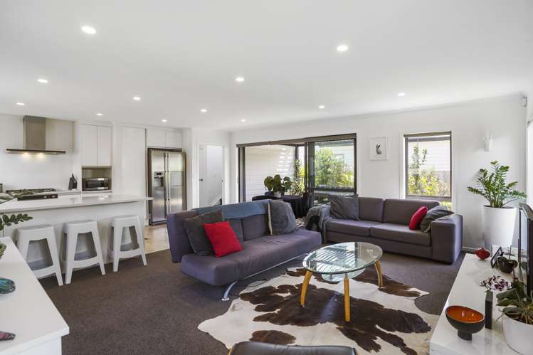 4 Ararata Lane Mangere Bridge_6