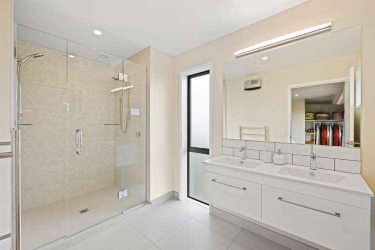 1 Hayfield Terrace Cust_16