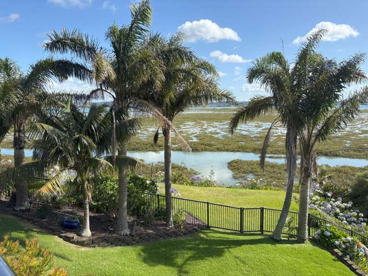 36 Dawnhaven Drive Te Atatu Peninsula_27