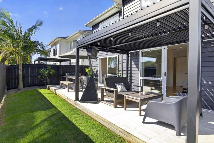 8C Jern Place Eastern Beach_35
