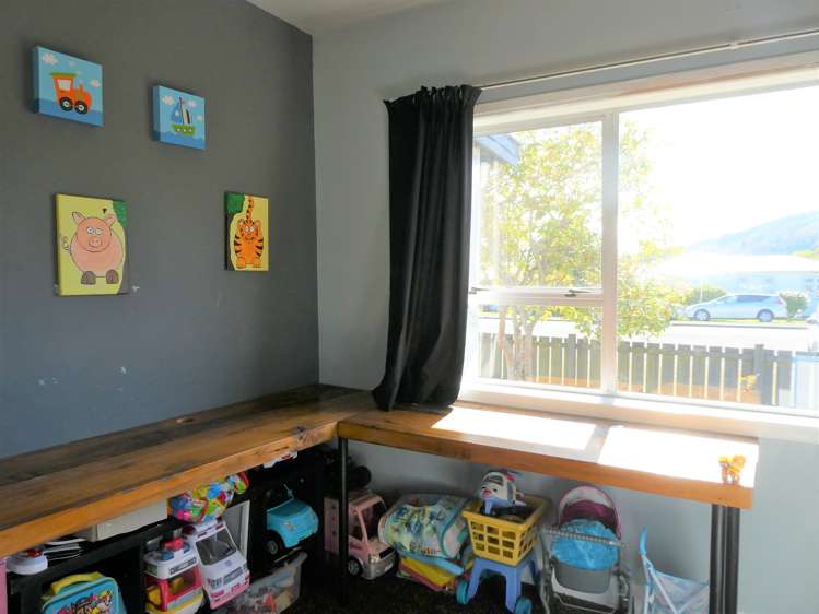 6 Ohau Street Dobson_5