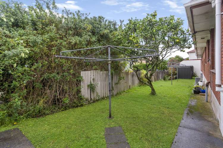 1/8 Rongo Road Royal Oak_14