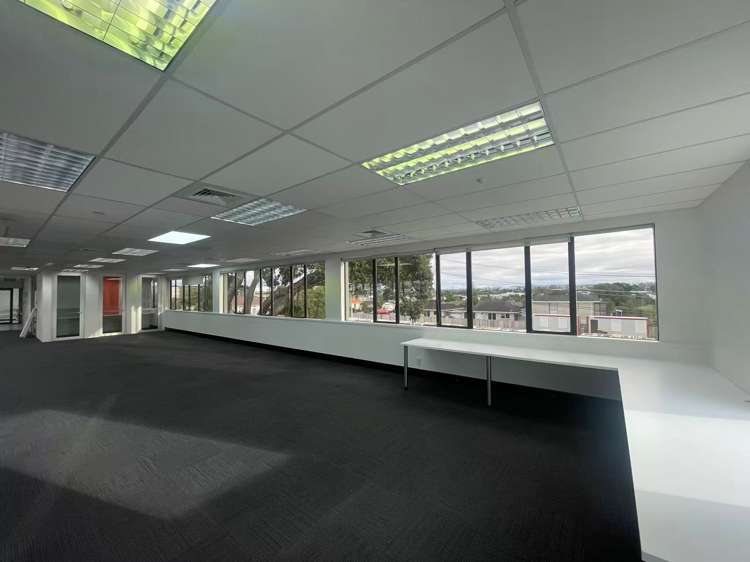 19 Byron Avenue Takapuna_4