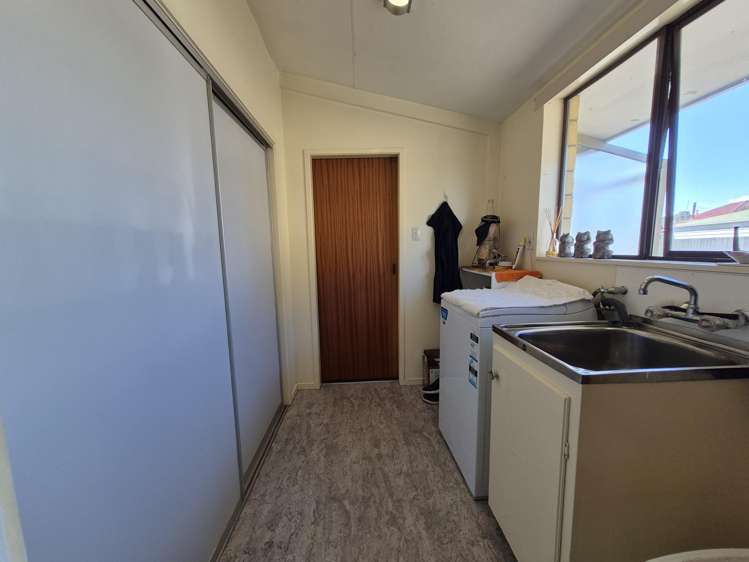 190 Hampden Street Hokitika_15