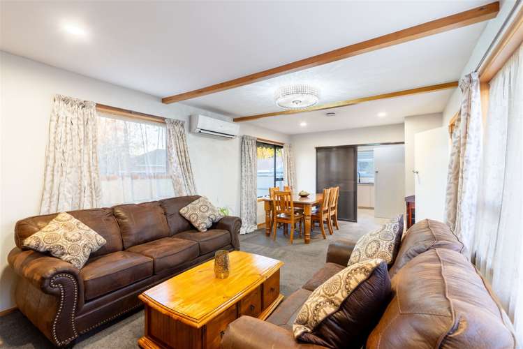 24 Appleby Crescent Burnside_9