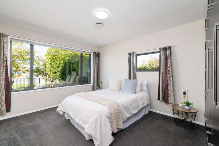 99 Marshland Road Shirley_11