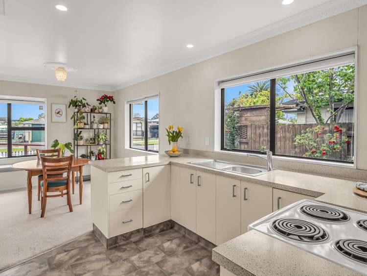 2A Belvedere Crescent Takaro_6