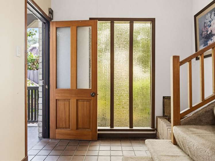 11B Lloyd Avenue Mount Albert_14