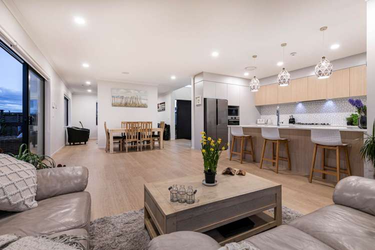 77 Maka Terrace Orewa_8