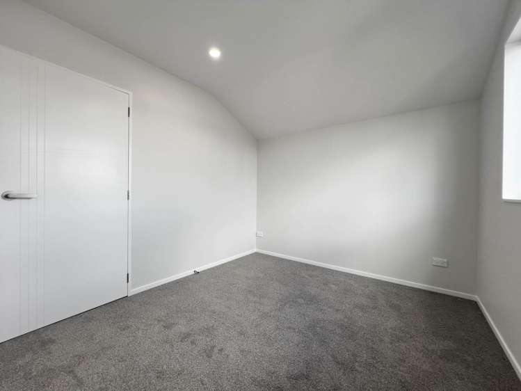 5 /8 Clutha Crescent Clover Park_13