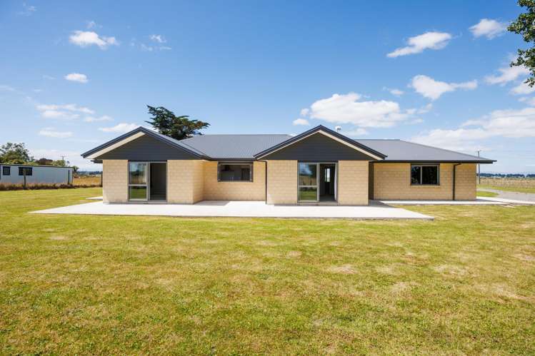 2465 State Highway 1 Rongotea_22