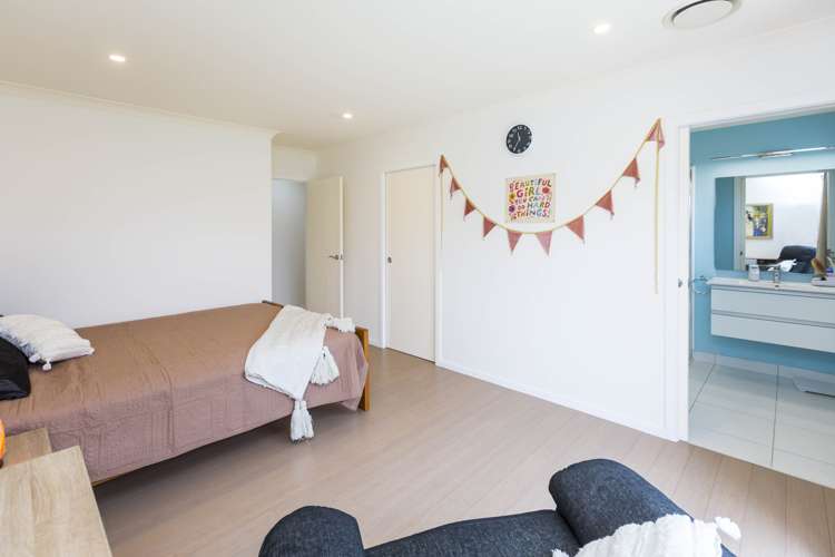 15 Filmer Crescent Wallaceville_17