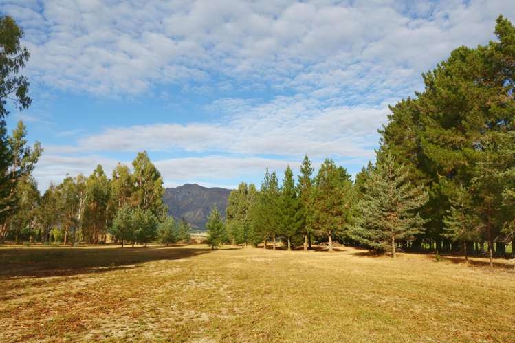 65 Butterfield Road Hawea Flat_9