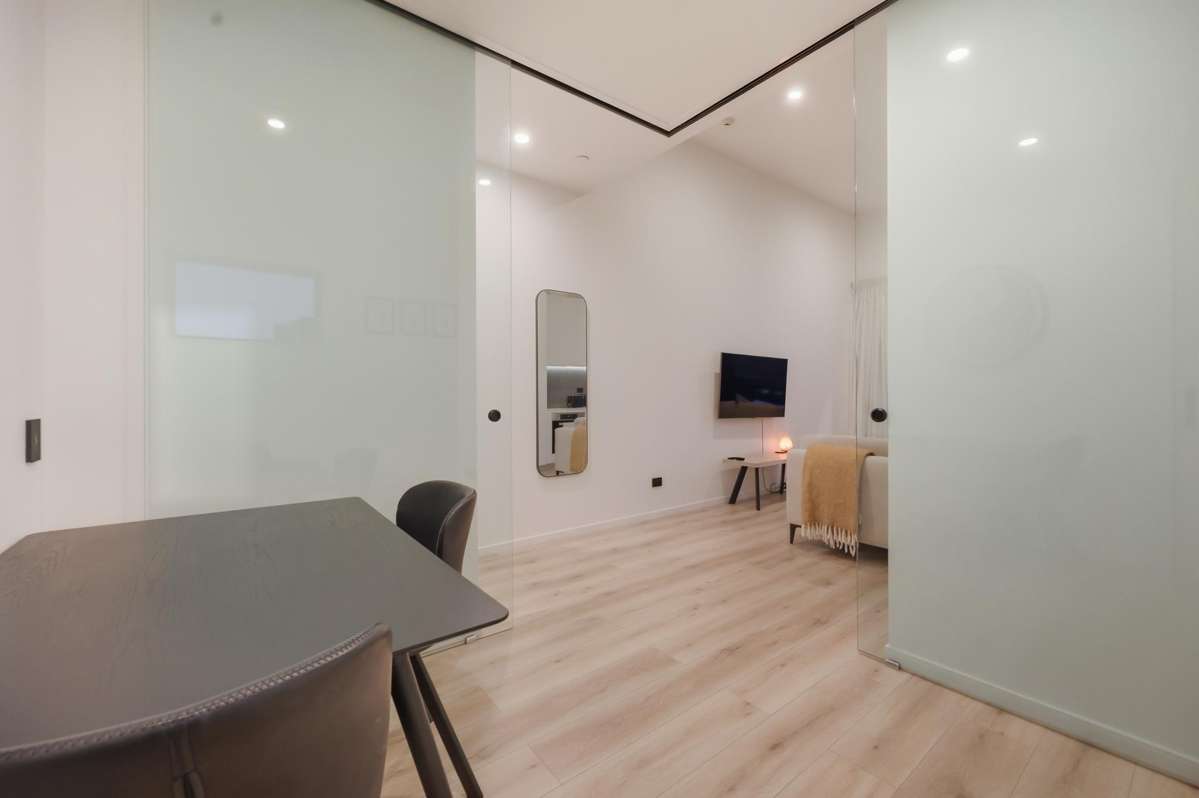 1003/6 Dock Street_2