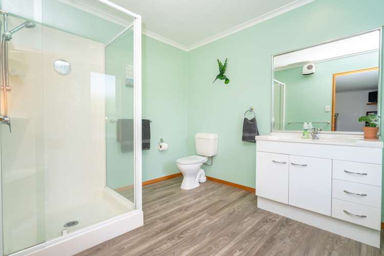 2 Sunninghurst Drive Fairfield_16