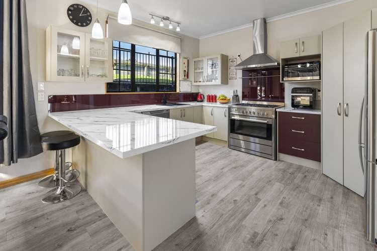 245 The Coastal Highway Redwood Valley_13