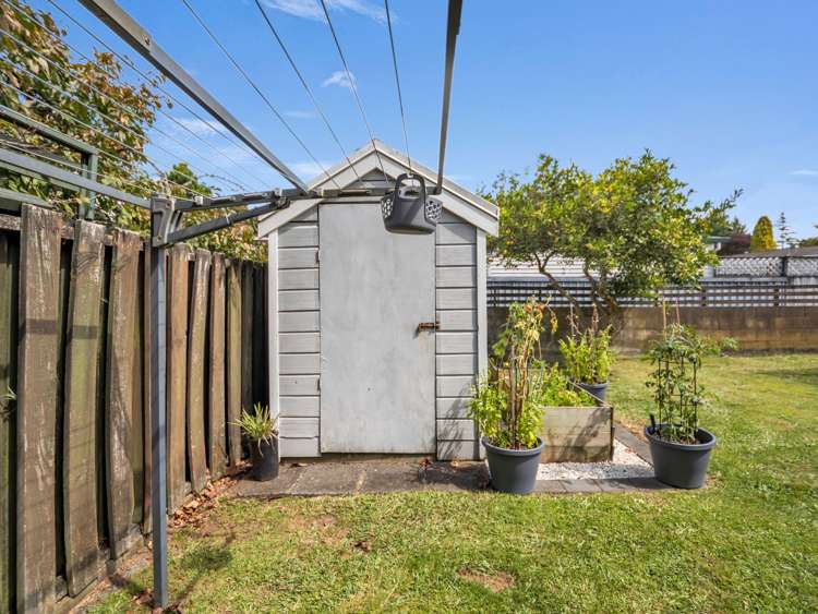 38 Pelorus Street Glenview_24