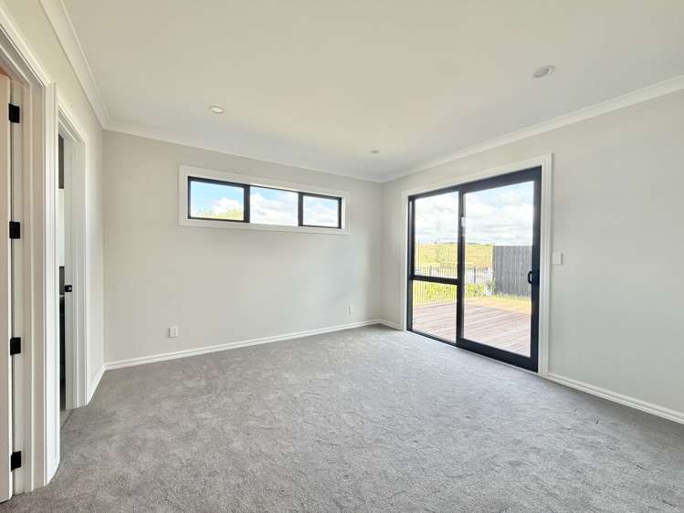 76 Tukutata Crescent Milldale_13