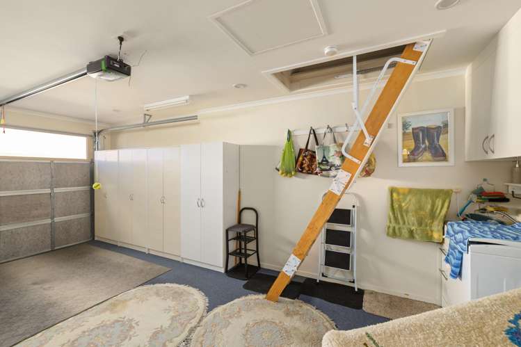 22/2 William Donald Drive Solway_9