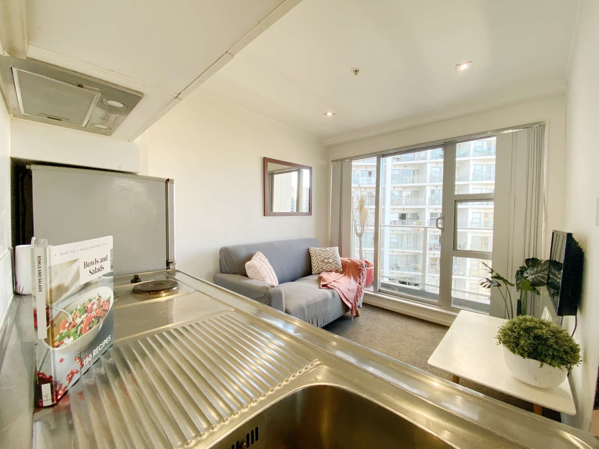 725/430 Queen Street Auckland Central_0