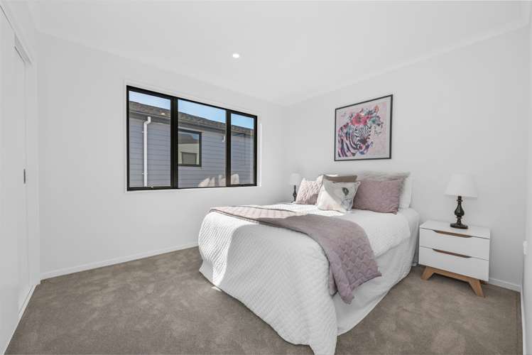 12 Rathfarnham Road Flat Bush_21