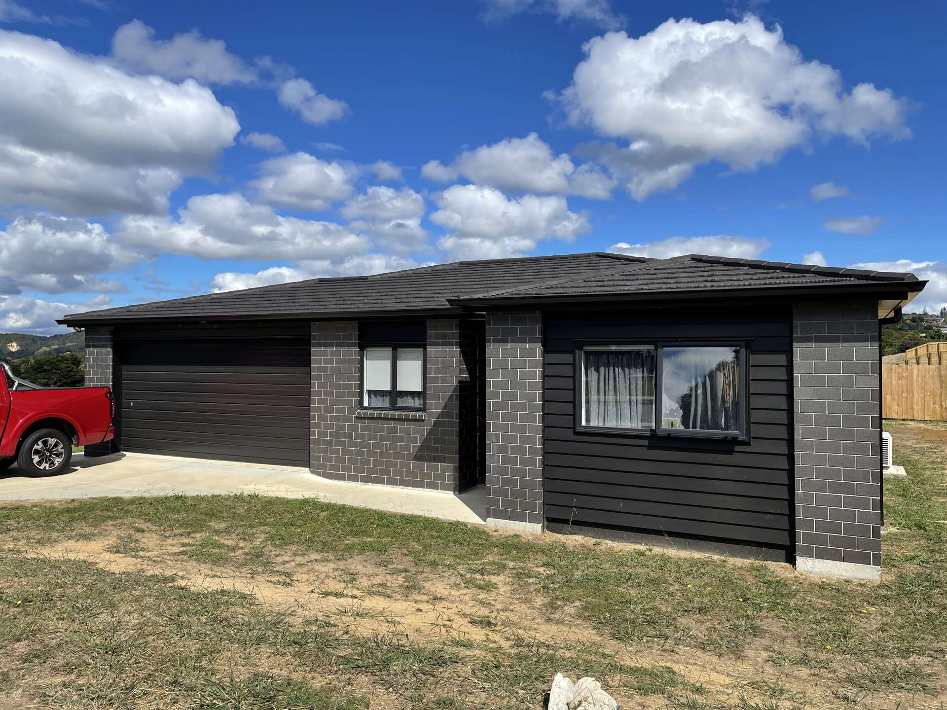 8 Royal St Anne's Drive Kamo_0