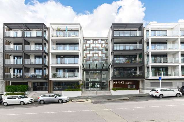 324/27 Enfield Street Mt Eden_2