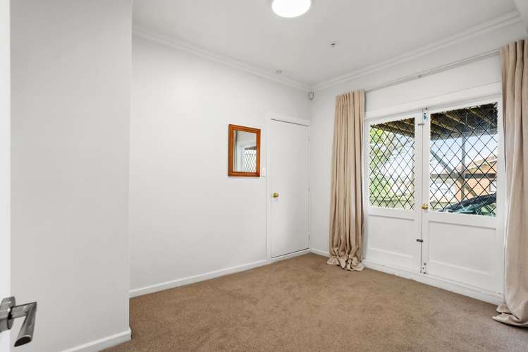 86 Ladies Mile Remuera_15