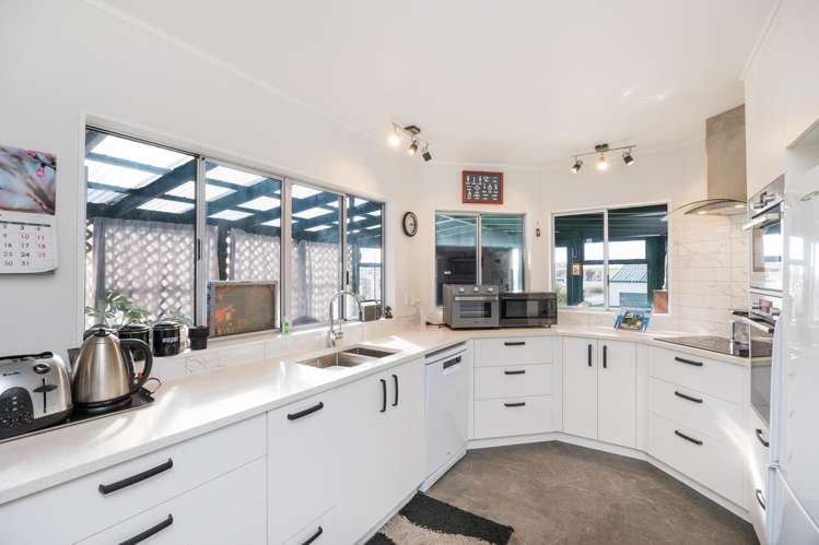 43 Shortt Street Foxton Beach_9