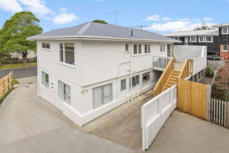 21 Howard Hunter Avenue St Johns_22