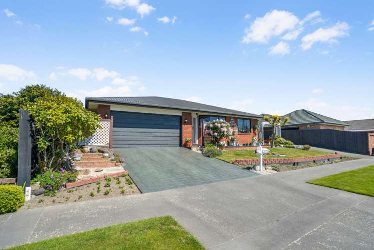 92 Roydon Drive Templeton_1