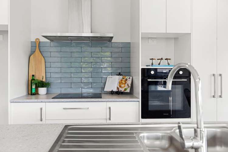 170 Adler Drive Ohauiti_9