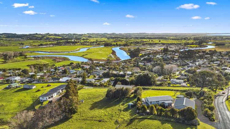 70 Wishart Road Helensville_55