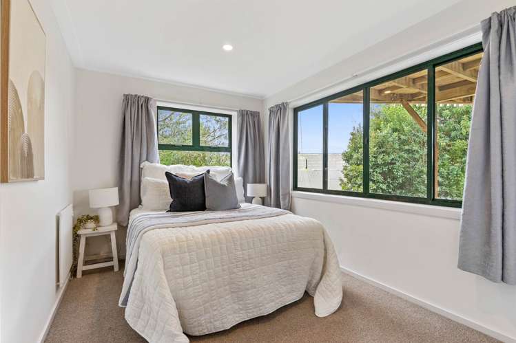 36 D'Oyly Drive Stanmore Bay_18