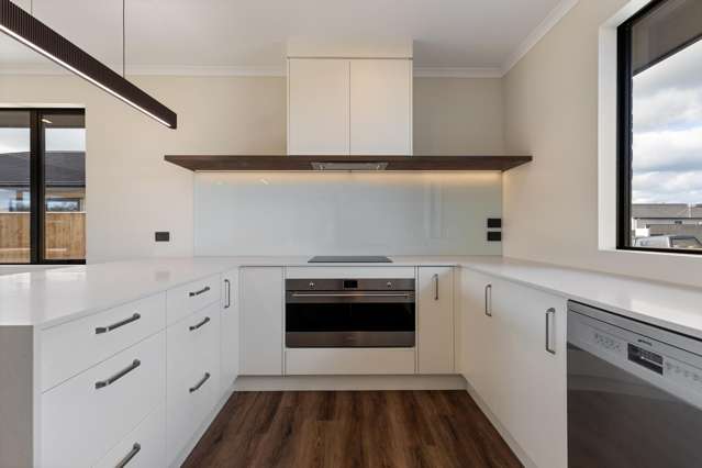111 Churcher Street Feilding_4