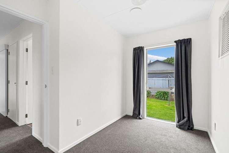 9 Guy Avenue Levin_6