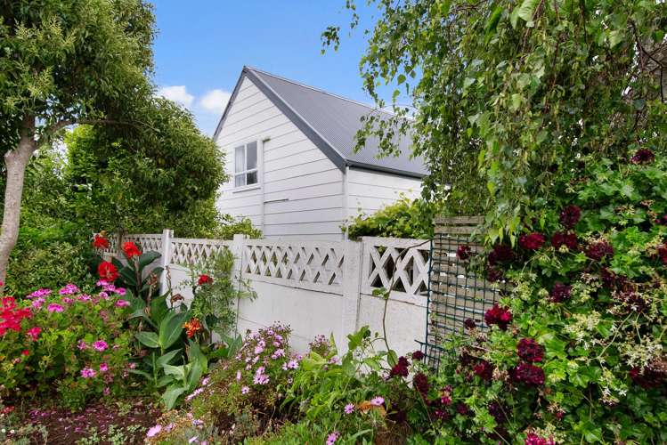 19a Ridgemount Rise Mangere Bridge_16