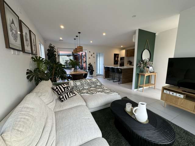 34 PEPENE AVE "WAIATA SHORES" Takanini_3