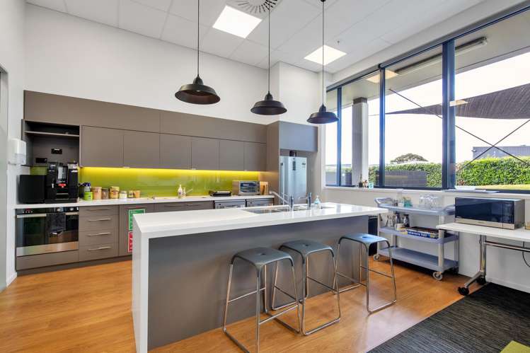 5 Sheffield Crescent Burnside_5