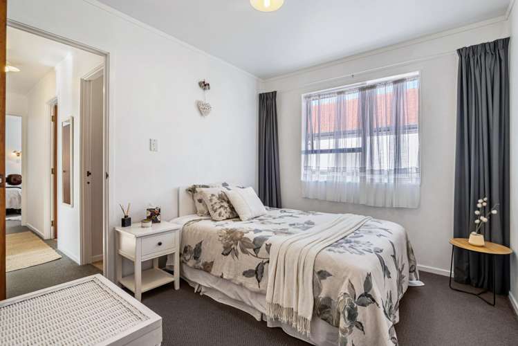 2/438 Hibiscus Coast Highway Orewa_12