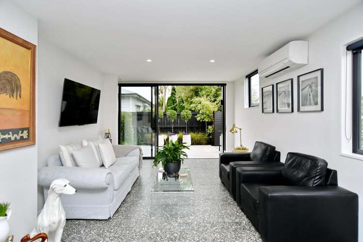 1/12 Hume Street Sydenham_2