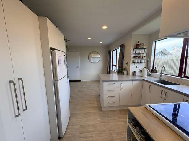 43a Tait Drive Greenmeadows_4