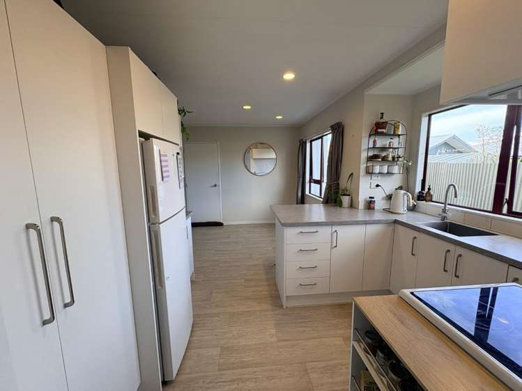 43a Tait Drive Greenmeadows_4