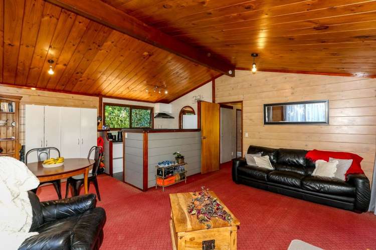 23 Ambury Place Merrilands_4